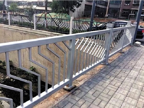 道路護(hù)欄J40