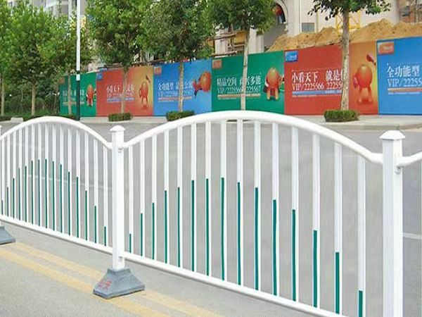 交通護(hù)欄 J22